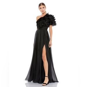 Mac Duggal Ruffle Layered Chiffon One Shoulder Gown Maxi‎ Dress Size 4